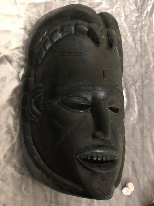 Reuzachtig Afrikaans decoratie masker uit hout gesneden, Antiek en Kunst, Kunst | Niet-Westerse kunst, Ophalen of Verzenden