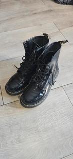Dr martens lak, zo goed als nieuw, Kleding | Dames, Schoenen, Ophalen of Verzenden, Zo goed als nieuw, Zwart