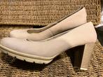 Pumps. Beige. 39, Beige, Marco Tozzi, Ophalen of Verzenden, Zo goed als nieuw