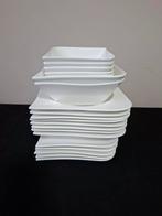 Sam&Squito Servies - Borden en Kommen - Wit, Huis en Inrichting, Ophalen, Keramiek, Zo goed als nieuw, Bord(en)