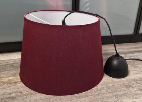 Ikea lampenkap + pendel, Huis en Inrichting, Lampen | Lampenkappen, Gebruikt, 25 tot 50 cm, Rond, Rood, Ophalen