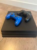 PlayStation 4 Slim 1TB (inclusief 2 controllers), Spelcomputers en Games, Spelcomputers | Sony PlayStation 4, Ophalen, Zo goed als nieuw