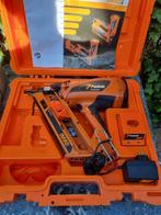 PASLODE IM90 Constructietacker 90mm, Doe-het-zelf en Verbouw, Gereedschap | Handgereedschap, Ophalen of Verzenden, Zo goed als nieuw