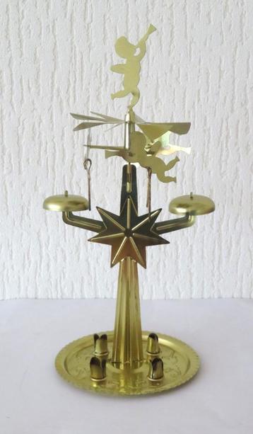 Angel Chimes ( Carrousel ) 04 met versierde bodemplaat beschikbaar voor biedingen