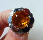 Schotse zilveren broche: citrien + hardsteen. R Allison 1962, Sieraden, Tassen en Uiterlijk, Antieke sieraden, Ophalen of Verzenden