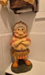 Laaf indiaan met doos en paspoort efteling, Verzamelen, Efteling, Ophalen of Verzenden, Zo goed als nieuw, Beeldje of Poppetje