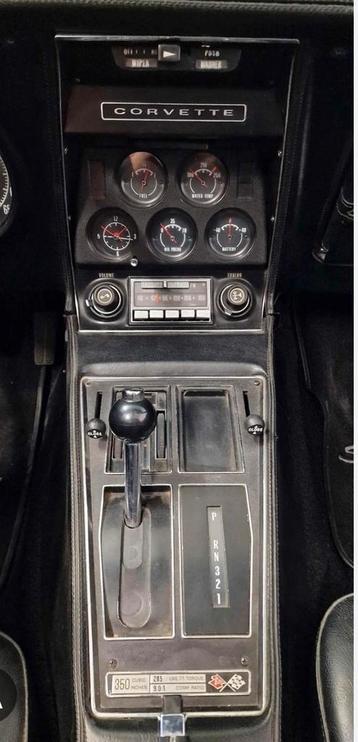 Nieuwe voltmeter voor bv Corvette C3 of andere amerikaan beschikbaar voor biedingen