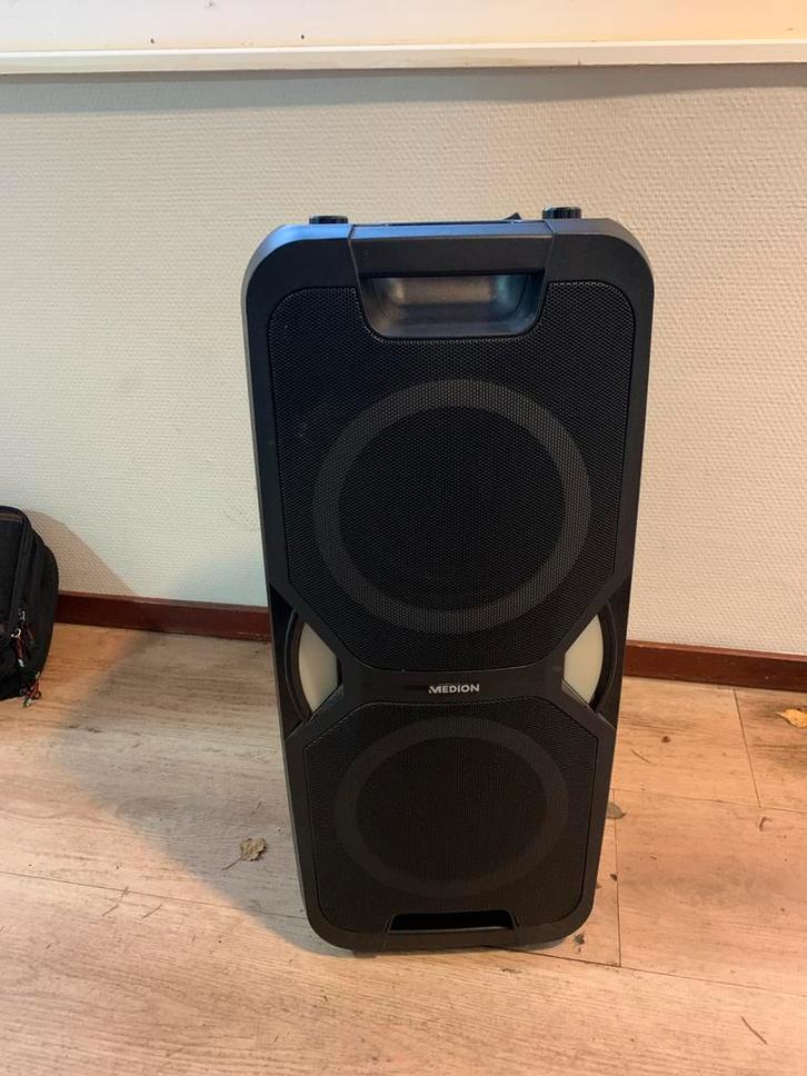 Medion Bluetooth Party Speaker MD 44468 - Oplaadbaar, Audio, Tv en Foto, Luidsprekers, Gebruikt, Overige typen, Overige merken