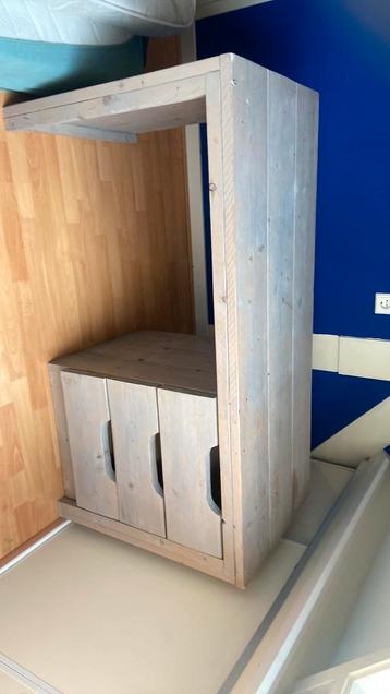 Bed en bureau greywash Steigerhout steigerhouten kamer   beschikbaar voor biedingen