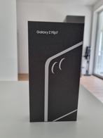Nieuw en Gesealed Samsung Galaxy Z Flip 7 512GB - Jet Black, Telecommunicatie, Mobiele telefoons | Samsung, Zwart, Touchscreen