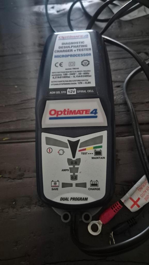 Optimate 4 Acculader - Perfect voor uw accu!, Motoren, Accessoires | Onderhoudsmiddelen, Ophalen of Verzenden