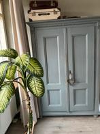 Gave stoere oude kast, linnenkast, Ophalen, Zo goed als nieuw