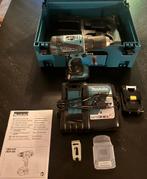 Makita Accuschroefboormachine 14,4V 2x accus + lader, Doe-het-zelf en Verbouw, Gereedschap | Boormachines, Gebruikt, Variabele snelheid