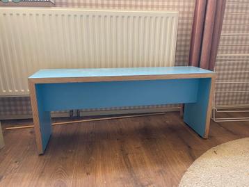 Stevige Kinderbankjes - 2 stuks beschikbaar voor biedingen