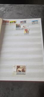 Postzegelalbum – Thema Honden – Internationaal, Ophalen of Verzenden, Buitenland