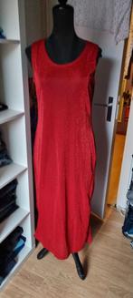 Vintage Lange rode lurex/ glitter jurk
42/44, Kleding | Dames, Jurken, Gedragen, Maat 42/44 (L), Ophalen of Verzenden, Onder de knie