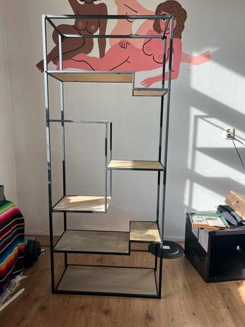 Vakken kast | hout | zwart beschikbaar voor biedingen