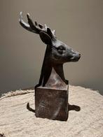 Hert op sokkel, Ophalen of Verzenden, Nieuw