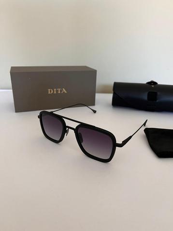 DITA 006 Flight Black on Black Zonnebril +toebehoren