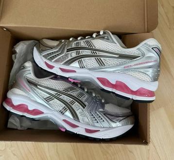 Asics Gel Kayano 14 Cream Sweet Pink origineel maat 42,5 44 beschikbaar voor biedingen