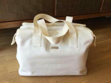 Burberry draagtas schoudertas fitness tas sporttas shopper beschikbaar voor biedingen