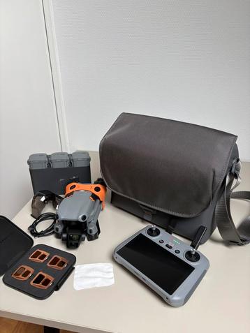 Dji air 3 fly more combo + accesoires beschikbaar voor biedingen