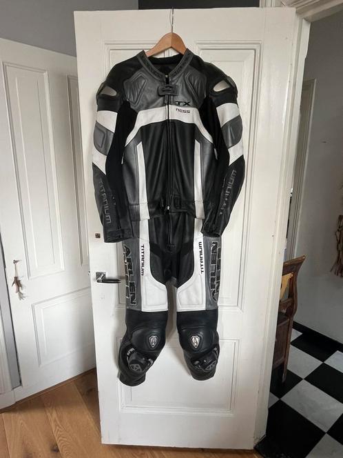 Stoer zilver/wit/zwart Arlen Ness Titanium motorpak mt 52, Motoren, Kleding | Motorkleding, Combipak, Heren, Tweedehands, Ophalen