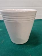 Bloempot wit aardewerk, Ophalen of Verzenden, 'T Olde Gre-j, Info@toldegrej.nl, Endepoelstraat 20f Didam
