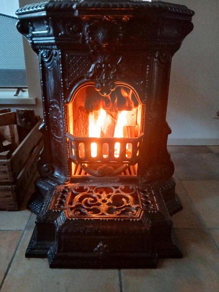 Frans Houtkacheltje - Sfeervol en Klassiek, Huis en Inrichting, Kachels, Gebruikt, Vrijstaand, Houtkachel, Hout, Ophalen