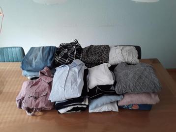 Dames maat S-M kledingpakket 51 stuks beschikbaar voor biedingen