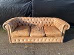 Zeer Oude Chesterfield bank cognac GRATIS BEZORGD!, Gebruikt, Ophalen of Verzenden, 200 tot 250 cm, Leer