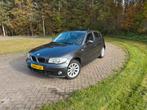 BMW 1-Serie 1.6 I 116 2004 Grijs, 1596 cc, Achterwielaandrijving, 4 cilinders, 635 kg