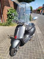 Vespa Sprint 2018 brom, Fietsen en Brommers, Snorfietsen en Snorscooters, Ophalen of Verzenden, Vespa, Zo goed als nieuw