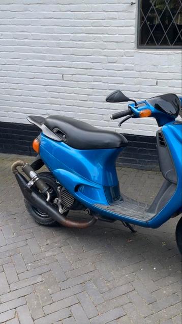 Piaggio 125/180 uitlaat beschikbaar voor biedingen