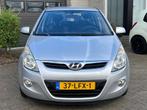 Hyundai I20 1.2i DynamicVersion *Airco*APK 14-10-2026, Gebruikt, 4 cilinders, Origineel Nederlands, Bedrijf