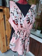 Korte jumpsuit met elastiek en centuur in taille., Maat 38/40 (M), Overige kleuren, Ophalen of Verzenden, Zo goed als nieuw