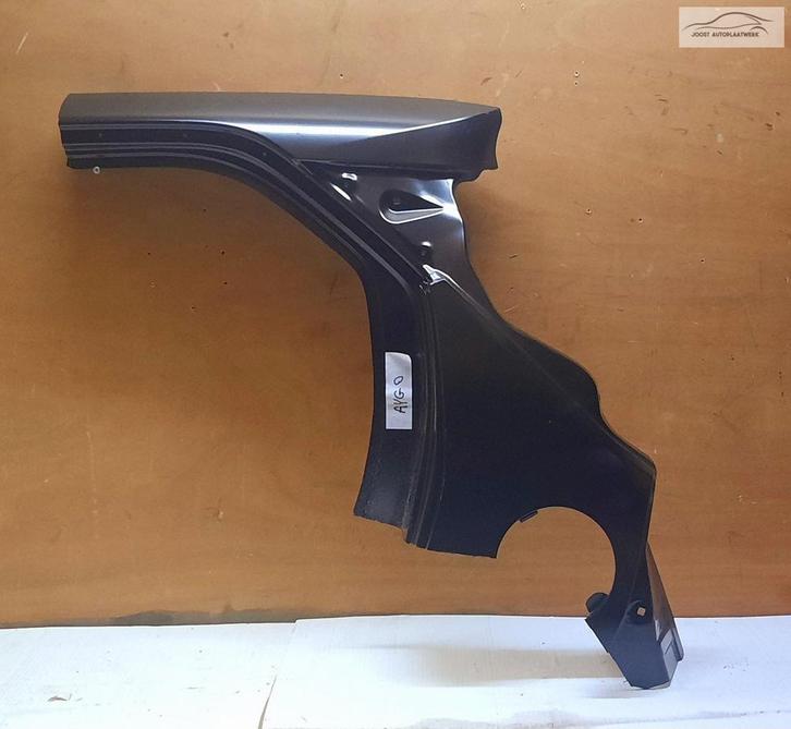 Achterscherm links Toyota Aygo B4 5-deurs vanaf 2014, Auto-onderdelen, Carrosserie en Plaatwerk, Spatbord, Toyota, Links, Nieuw