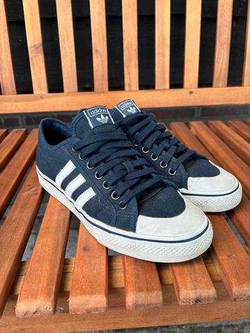 Adidas Nizza mt 43,5 beschikbaar voor biedingen