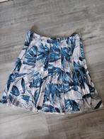 Trend One dames rok grijs met blauwe bladeren motieven, Kleding | Dames, Rokken, Maat 38/40 (M), Overige kleuren, Ophalen of Verzenden