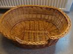 Rieten honden mand, Dieren en Toebehoren, Hondenmanden, Ophalen, Zo goed als nieuw, Riet