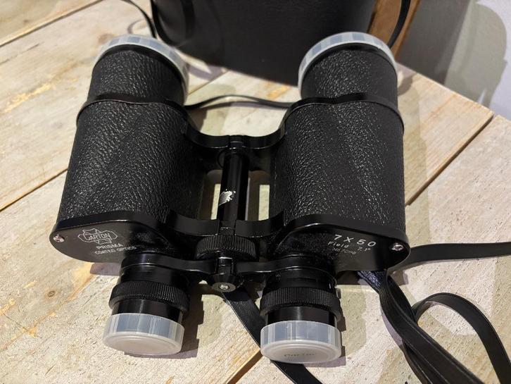 Carton verrekijker inclusief opbergtas, Audio, Tv en Foto, Optische apparatuur | Verrekijkers, Zo goed als nieuw, Porro (met knik)