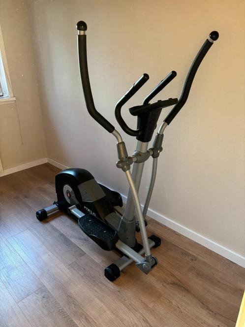 Crosstrainer fitnes fox 3 iplus, Sport en Fitness, Fitnessapparatuur, Gebruikt, Crosstrainer, Armen, Benen, Borst, Buik, Rug, Ophalen