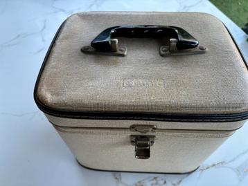 Bauer T16 Super 8 filmprojector in koffer beschikbaar voor biedingen