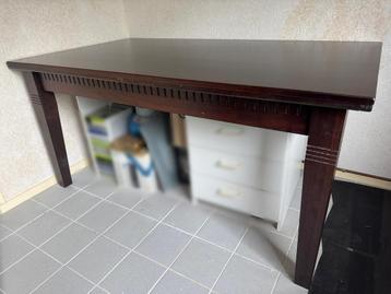 6 persoons eettafel beschikbaar voor biedingen