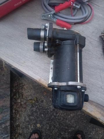 Brandstofpomp, Dieselpomp, benzinepomp, vloeistofpomp beschikbaar voor biedingen