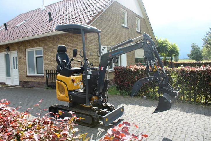 Eurotrac HE 12 servo (bj 2025), Zakelijke goederen, Machines en Bouw | Kranen en Graafmachines, Graafmachine