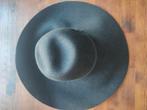 Mooie nieuwe zwarte wollen hoed te koop!, Kleding | Dames, Hoeden en Petten, Hoed, Nieuw, Ophalen of Verzenden, H&M
