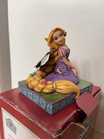 Disney Traditions Rapunzel beschikbaar voor biedingen