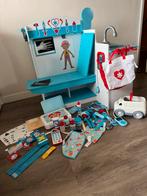 Melissa & Doug huisartsenpraktijk met accessoires, Ophalen of Verzenden, Gebruikt