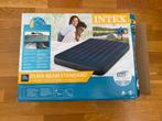 Intex luchtbed 140cm dura-beam standard, Caravans en Kamperen, Luchtbedden, Ophalen of Verzenden, Zo goed als nieuw, 2-persoons